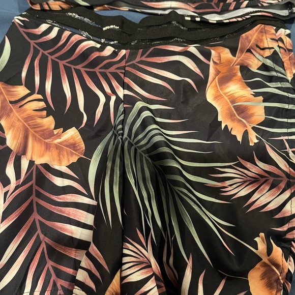 Floerns Women's Tie Dye Ruched Bikini Sets 2 Piece Bathing Suit - Picture 8 of 11